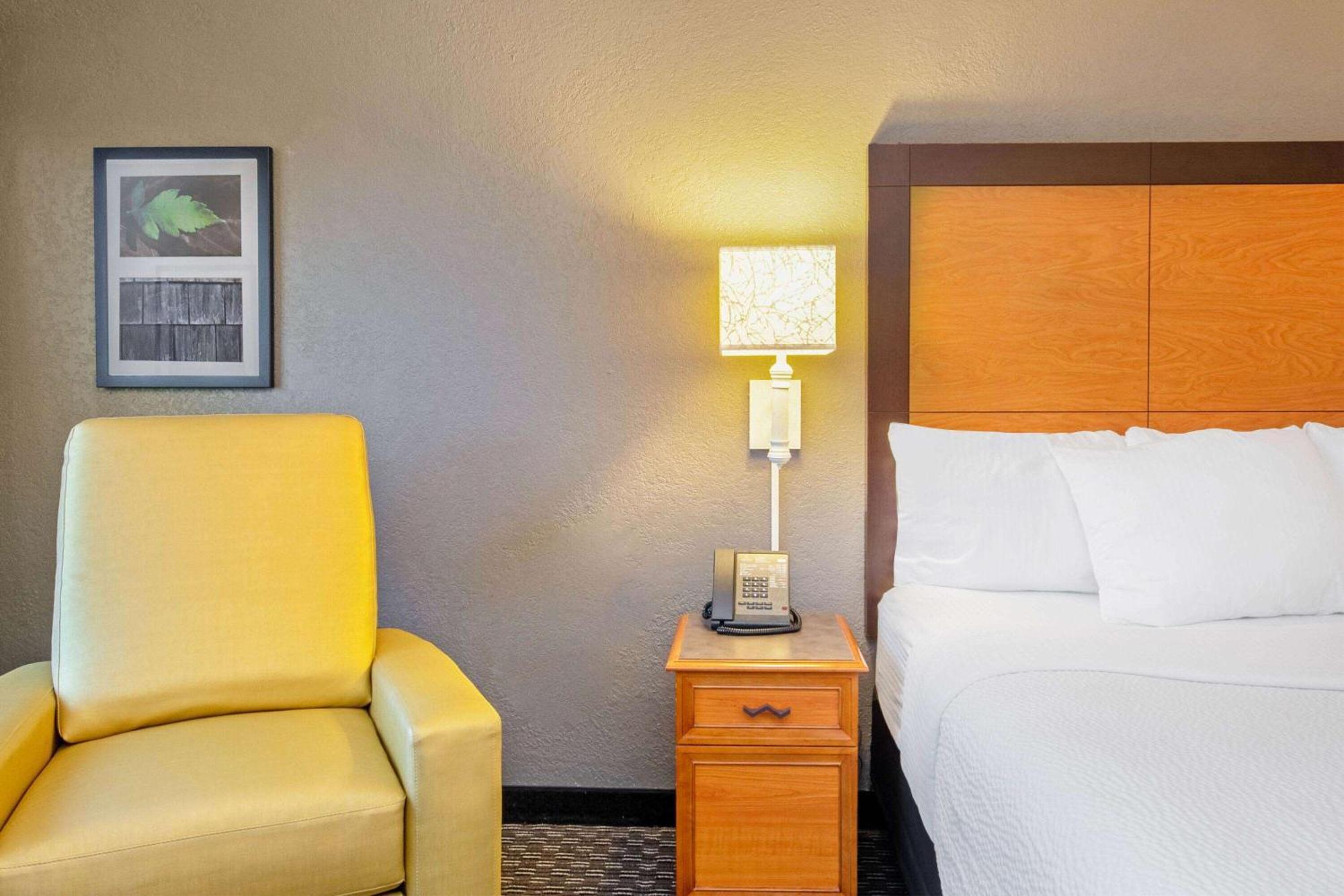 Hotel La Quinta By Wyndham New Orleans Airport Kenner Exterior foto